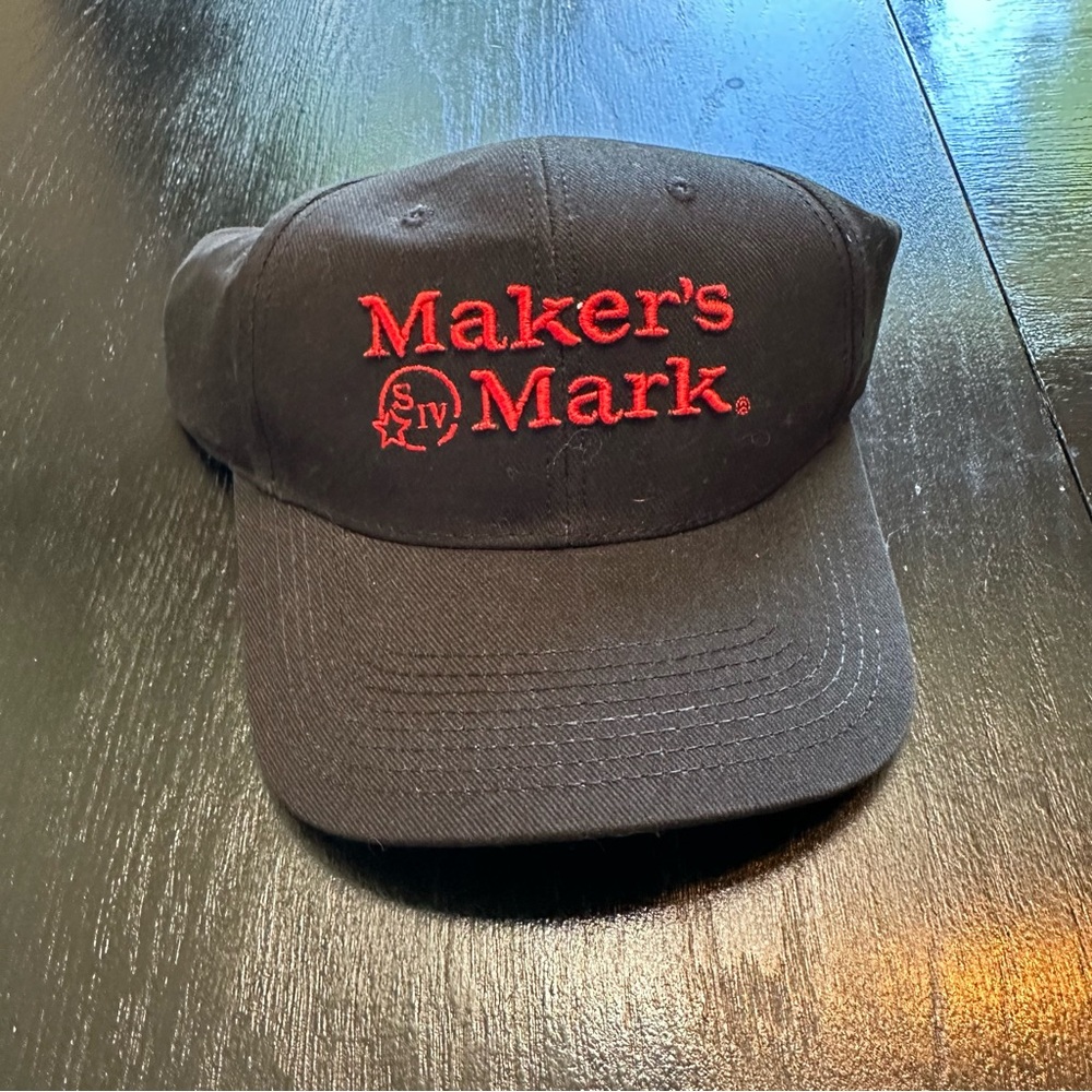 Makers Mark Cap Hat 100% Cotton Never Worn Bourbon Whisky Dad Gift Black Red
